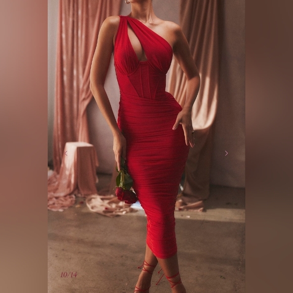 House of CB Dresses & Skirts - House of CB Red Valentina Midi Dress Size Small Regular Cup Size